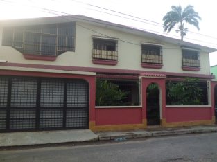 Casa con Local Naguanagua