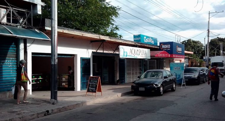 Vendo Centro Comercial