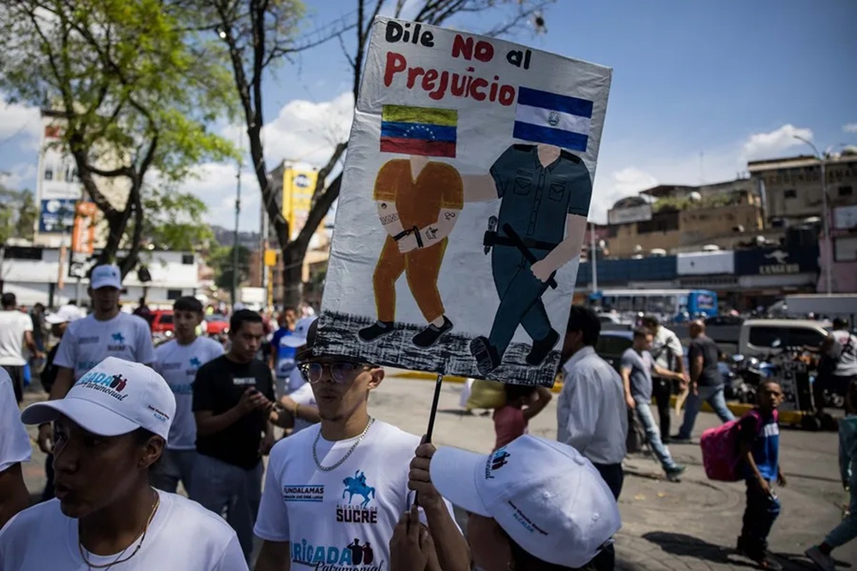 venezolanos deportados el salvador denver aurora