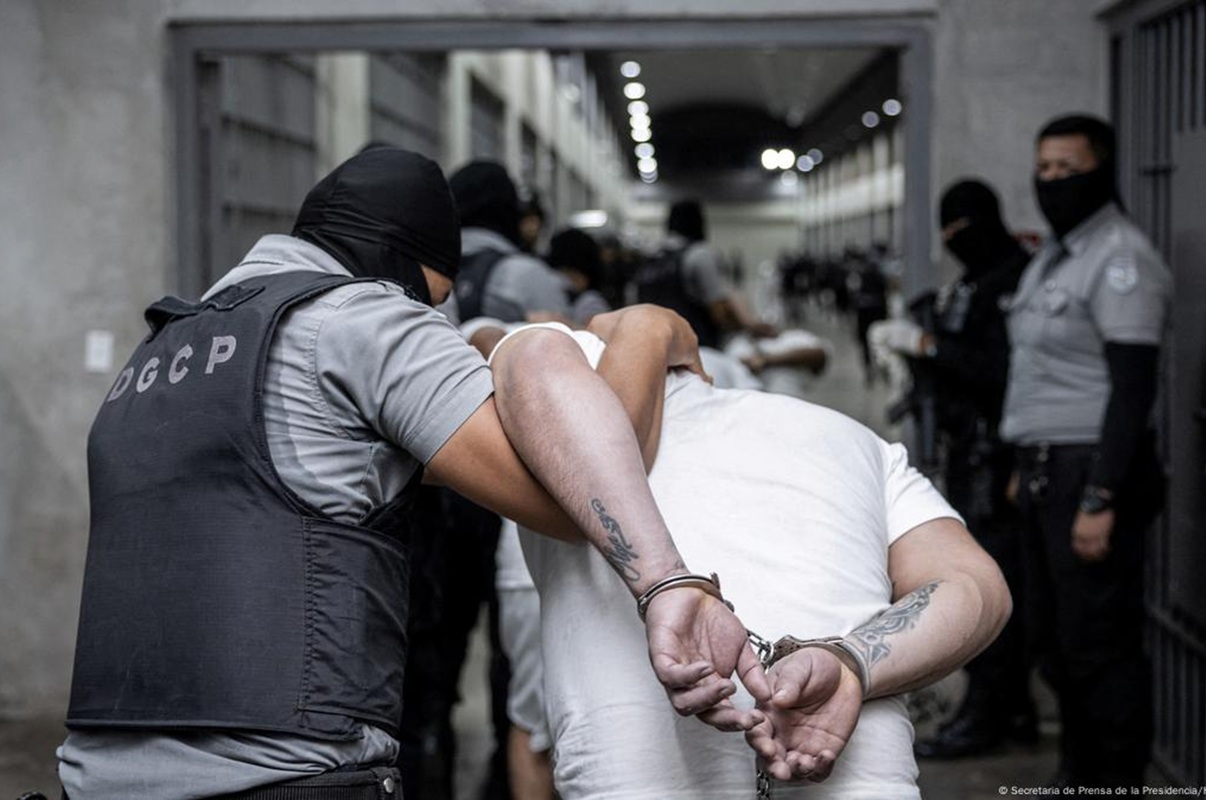 el savador bukele deportados