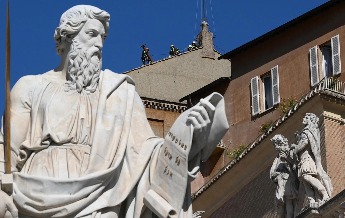 cónclave vaticano fumata
