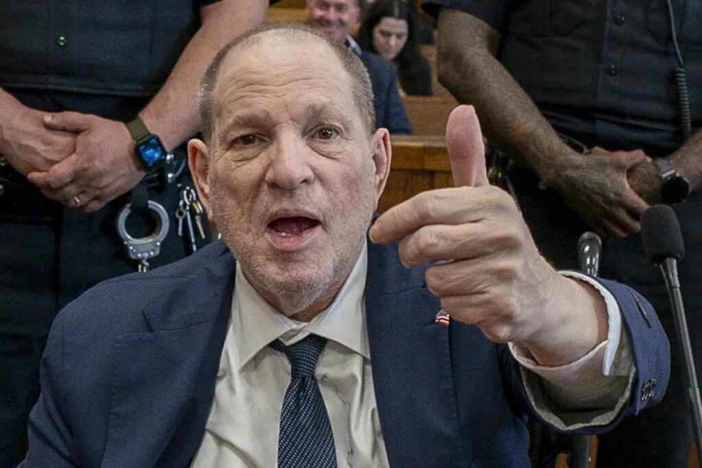 Weinstein condena Nueva York
