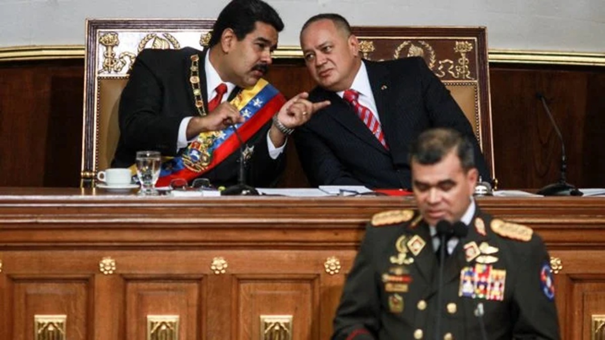 Maduro recompensa eeuu