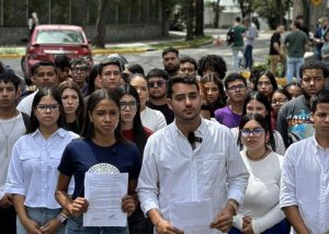 Estudiantes de la UCV rechazan cualquier intento de suspensión de las elecciones del 26 de junio