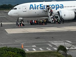 Se “perdieron” tres cajas de ayuda humanitaria tras llegada de brigada española USAR 13 a Valencia 