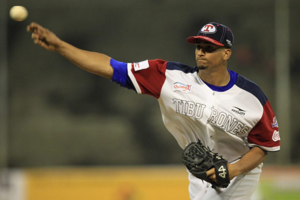 William Cuevas Tiburones
