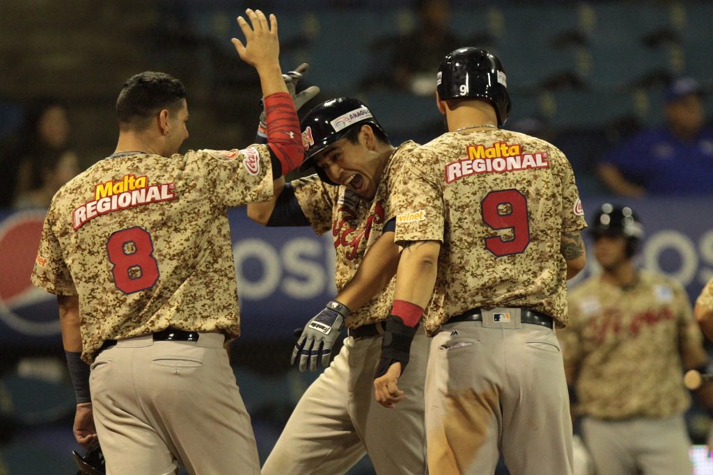 Tigres de Aragua Ramón Flores