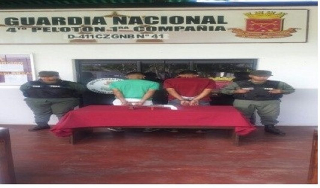 Cinco detenidos por intentar robar a pasajeros en Autopista Valencia Puerto Cabello - El Carabobeño