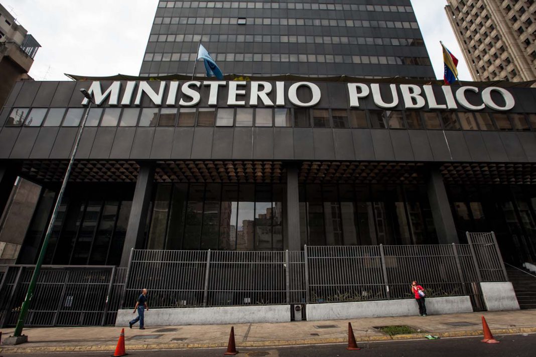 Fiscalía General investigará asesinato de mujer tras quejas contra un alcalde chavista