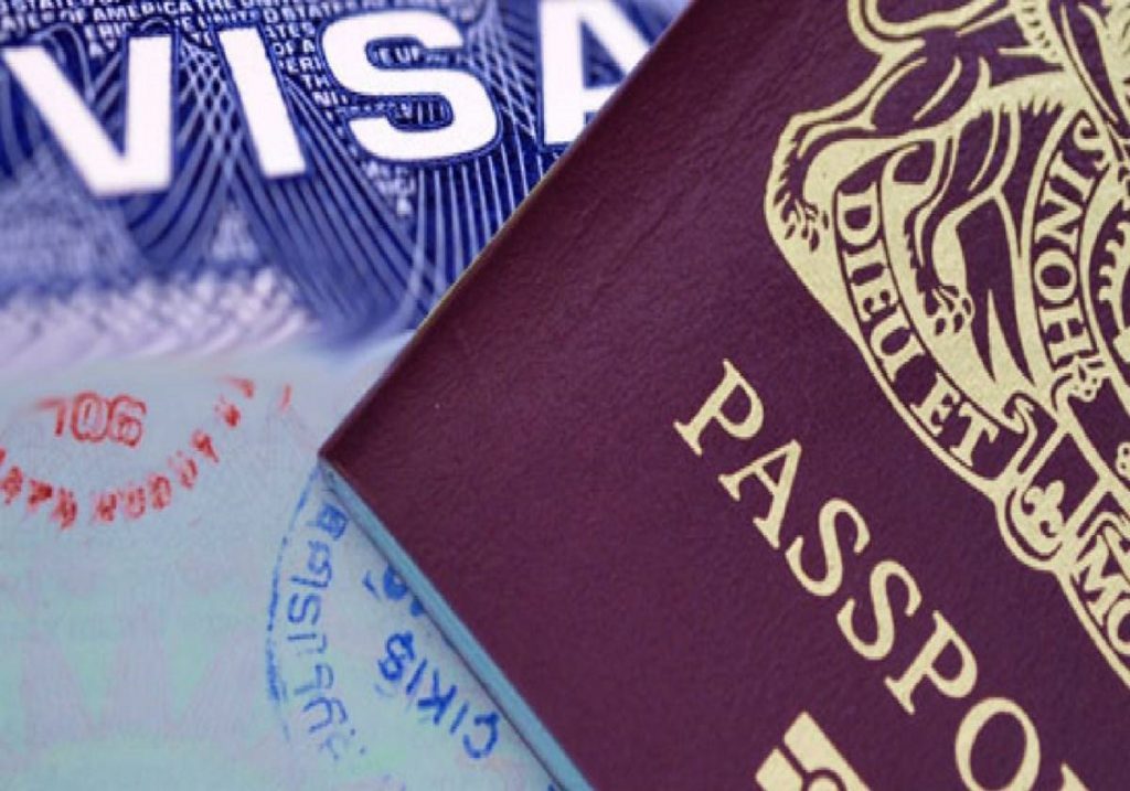 la renovación o emisión de una nueva visa de turismo para los venezolanos “a veces es más fácil acá” en Bogotá, a pesar de los gastos de viaje y el tiempo de espera para las entrevistas