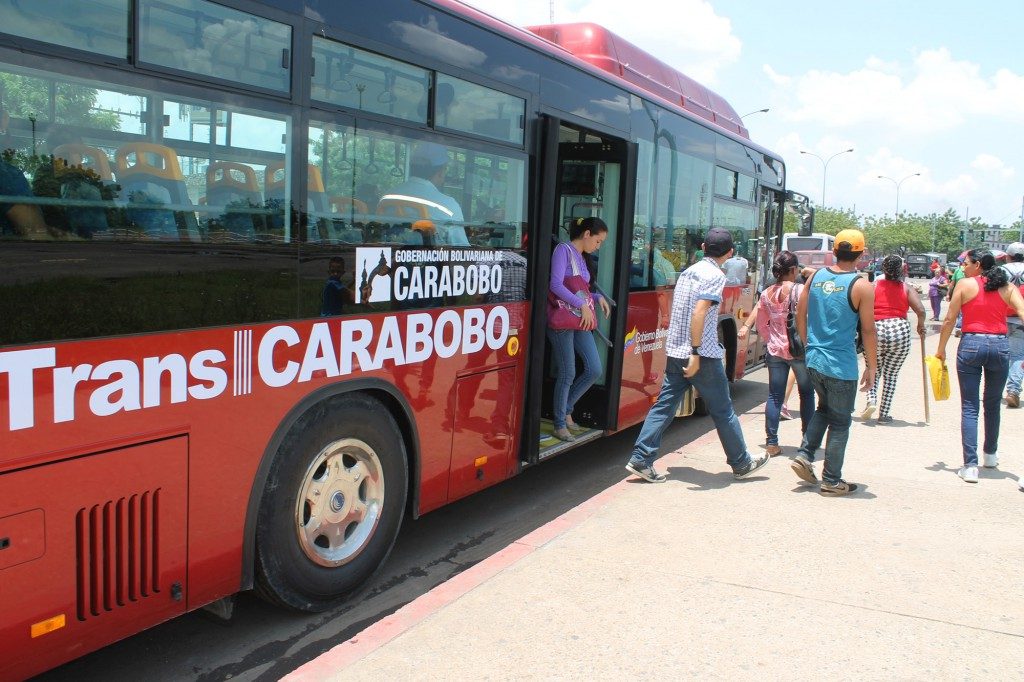 Gobierno anuncia incorporación de 761 unidades Yutong al sistema de transporte nacional