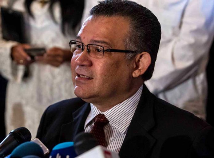 CNE despliega 2 mil fiscales para vigilar campaña electoral de comicios del 21N