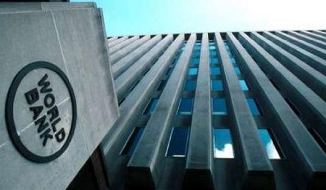 Pandemia amenaza logros en capital humano, advierte el Banco Mundial