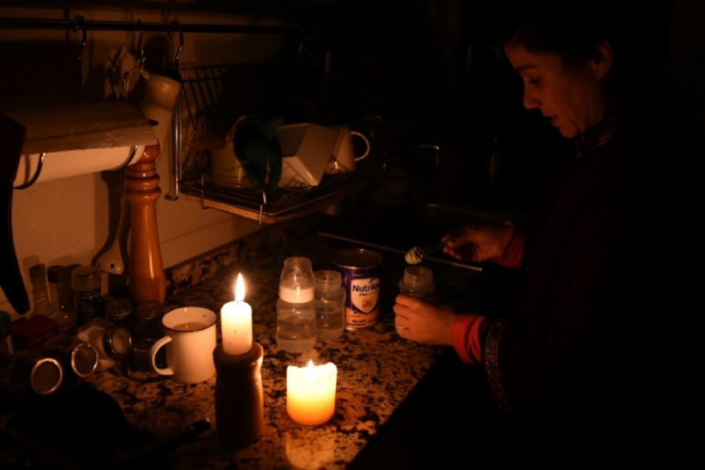 Sin electricidad varios sectores de la Gran Valencia