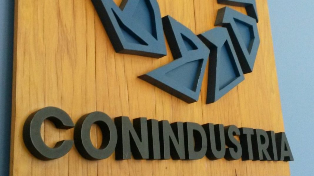 Conindustria: Actividad industrial creció un 12% en un año