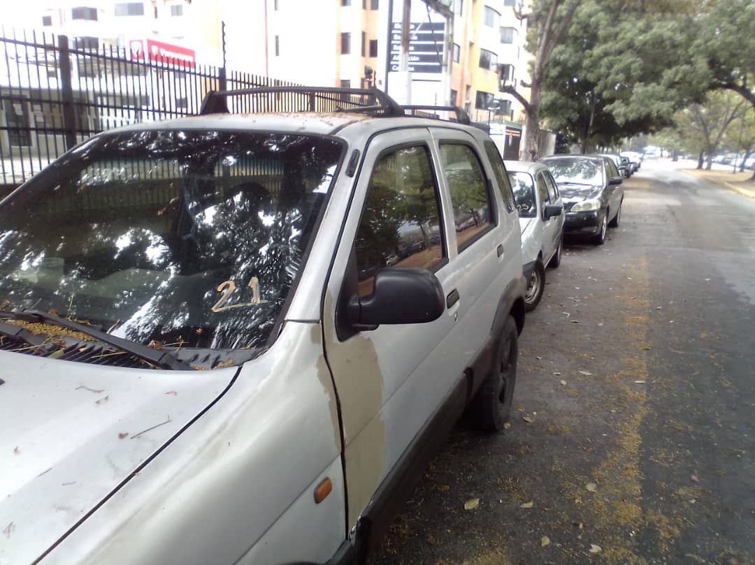 gasolina-naguanagua-colas-