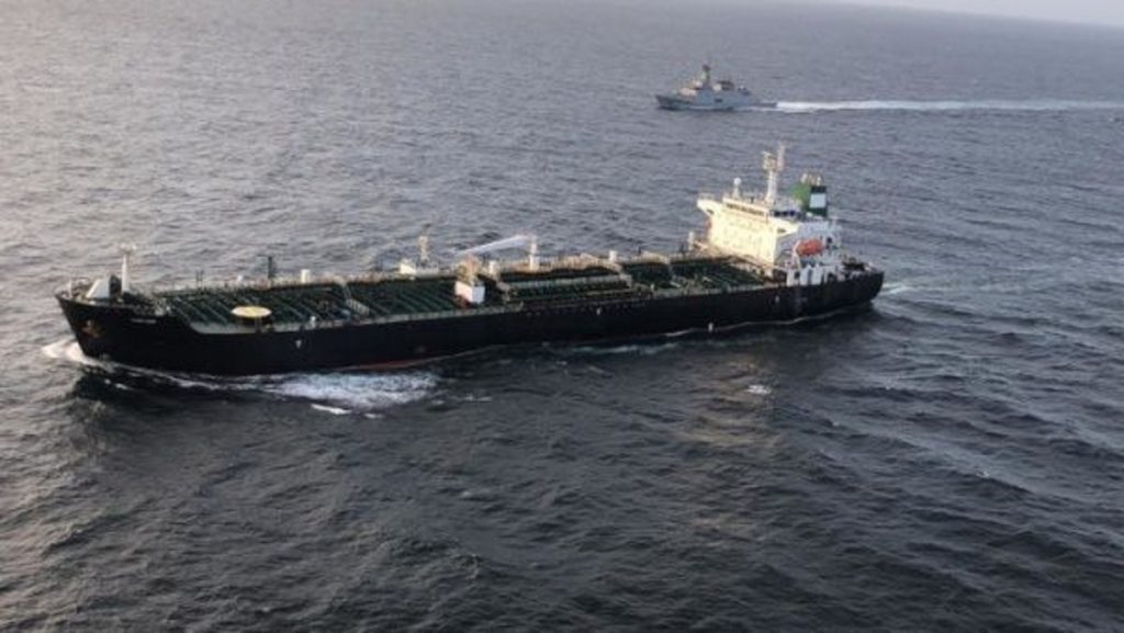 Tesoro de EE.UU. sanciona a cuatro navieras por transporte de crudo de Venezuela