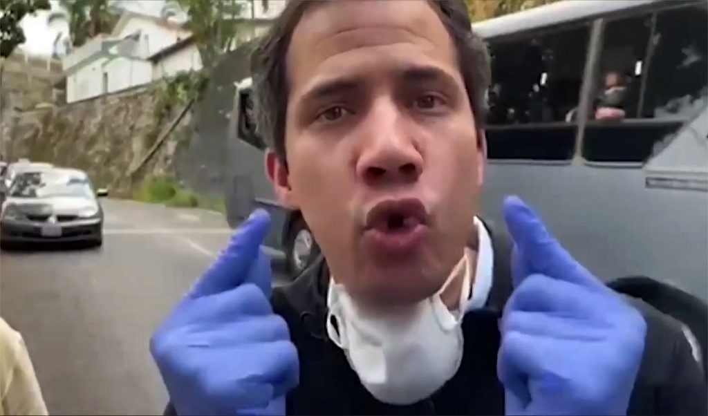 Guaidó reapareció en la calle: "Yo estoy dando la cara"