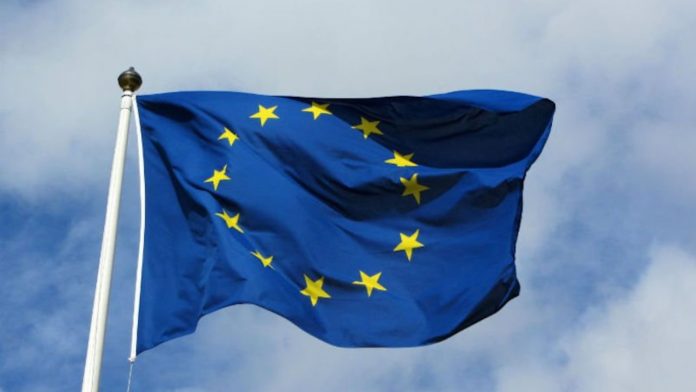 UE prorroga dos años las sanciones por crisis en Bosnia y Herzegovina