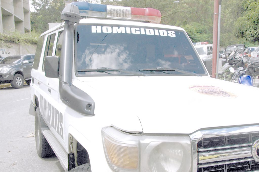 Autoridades hallan cadáver en descomposición de una mujer en Puerto Cabello