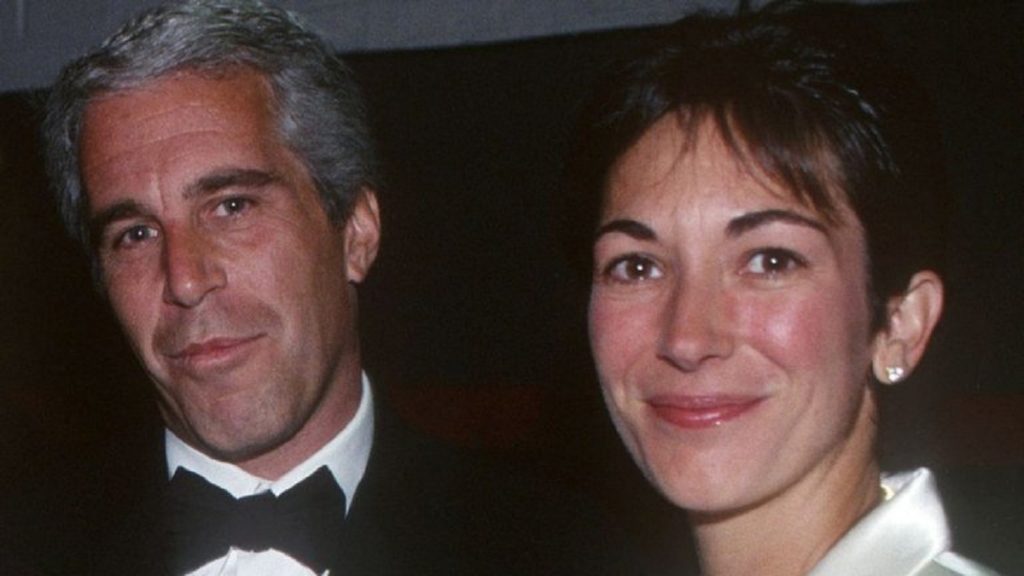 Jurado de Nueva York declara culpable de tráfico sexual a Ghislaine Maxwell