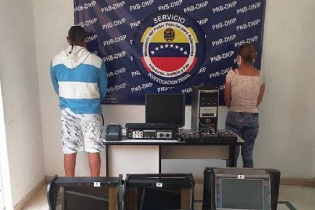 PNB desmanteló mini casino clandestino en el sur de Valencia