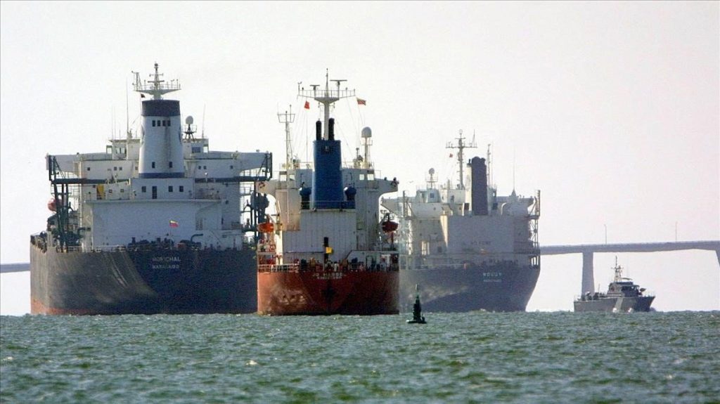 Irán niega que le pertenezcan los buques con gasolina incautados por EE.UU.