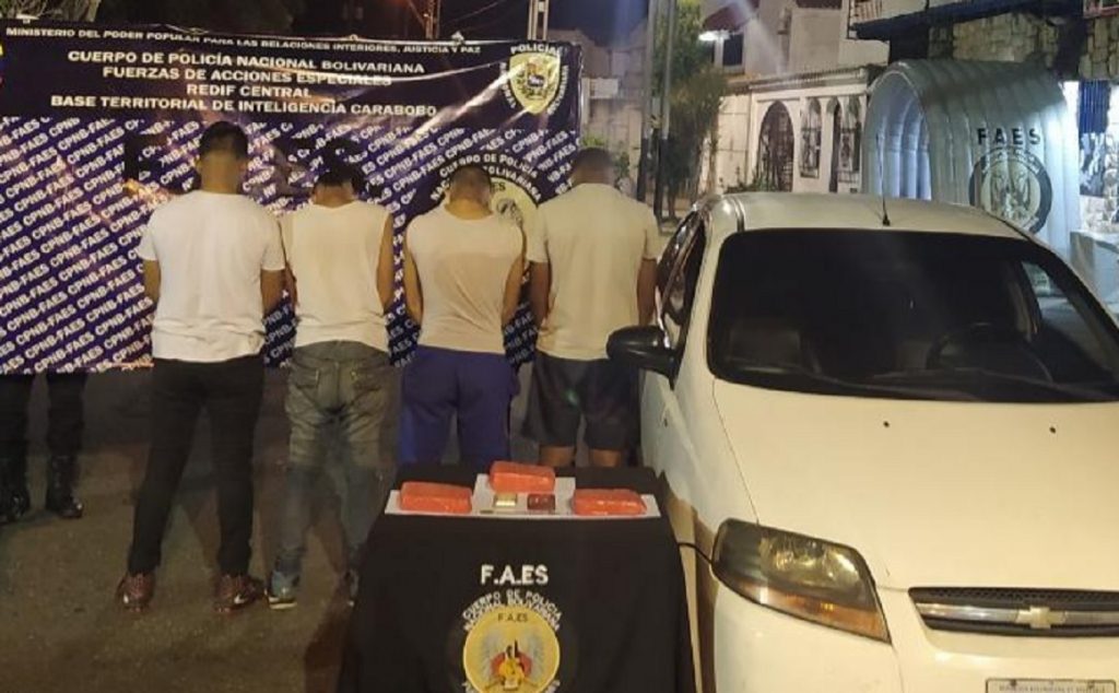 FAES detuvo en Valencia a cuatro hombres con kilo y medio de presunta marihuana