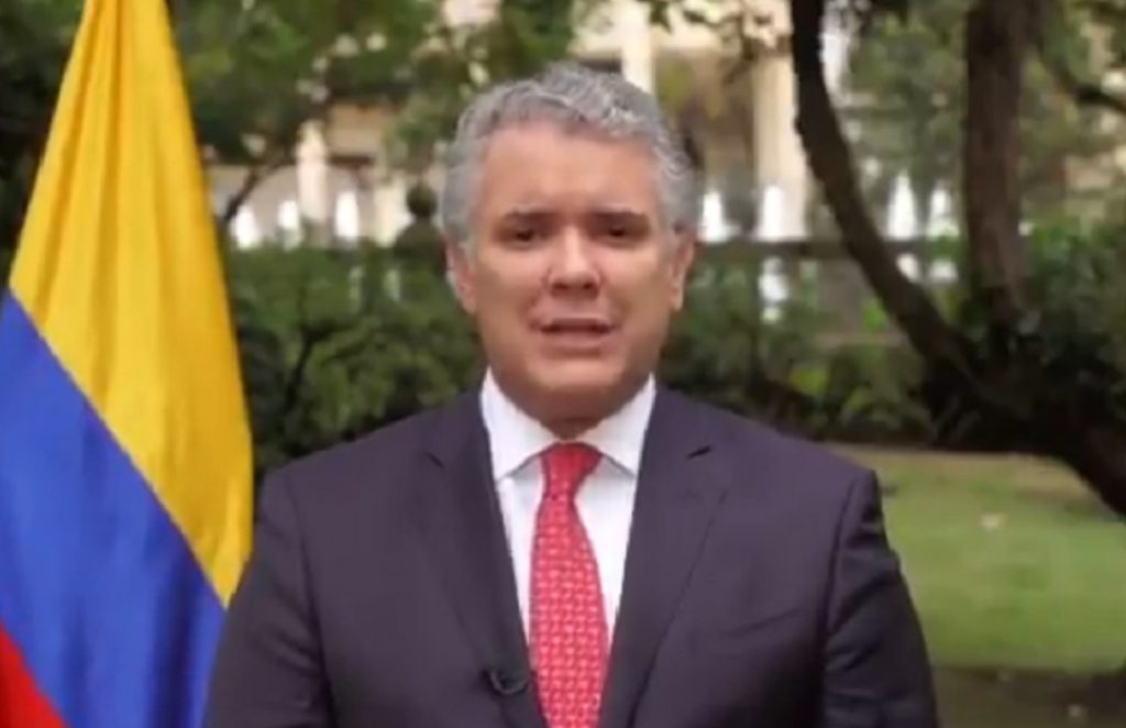 Presidente de Colombia insta a Panamá a resolver juntos la crisis migratoria