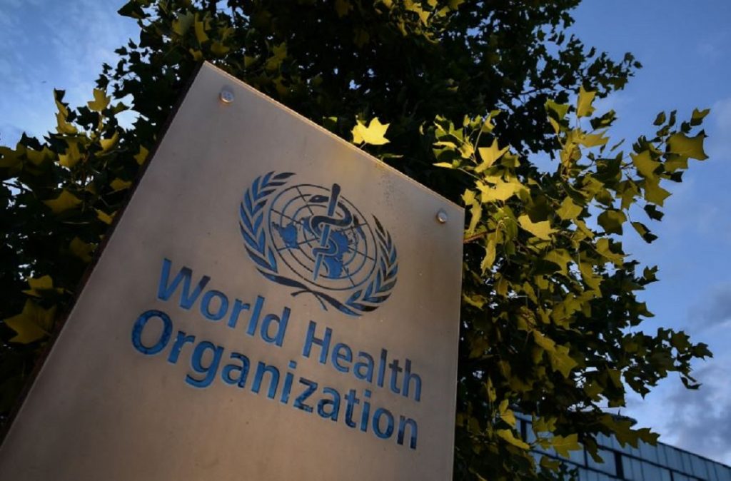 La OMS advierte que la pandemia no acabará con el lanzamiento de la vacuna