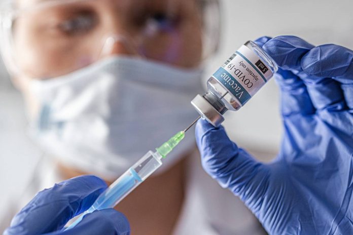 La primera vacuna de la COVID podría autorizarse en la UE el 23 de diciembre
