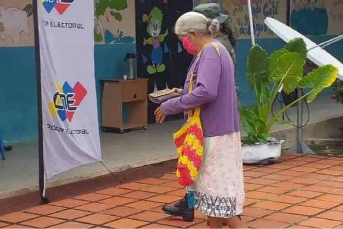 Más de 4 mil voceros indígenas votarán en comicios regionales de Venezuela