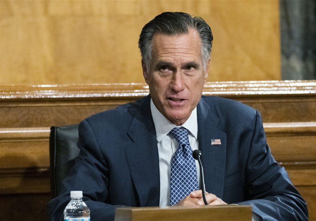 Republicano Mitt Romney entre otros estadounidenses reaccionaron a la victoria de Biden