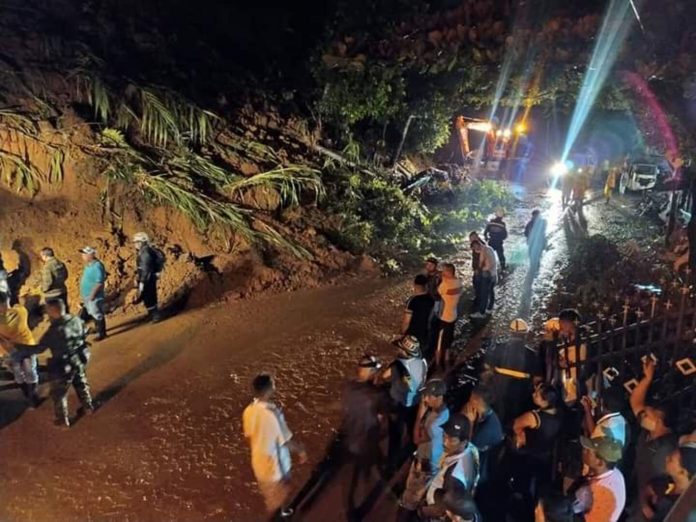 Al menos siete muertos y nueve heridos por un deslizamiento en Colombia