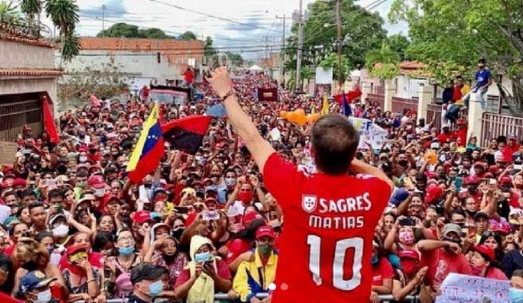 Lacava se incorpora a la campaña chavista con escasas medidas de bioseguridad