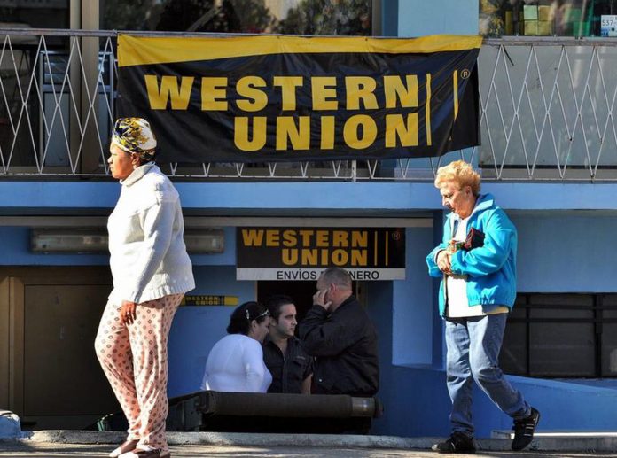 Western Union cierra en Cuba por presiones de la administración Trump