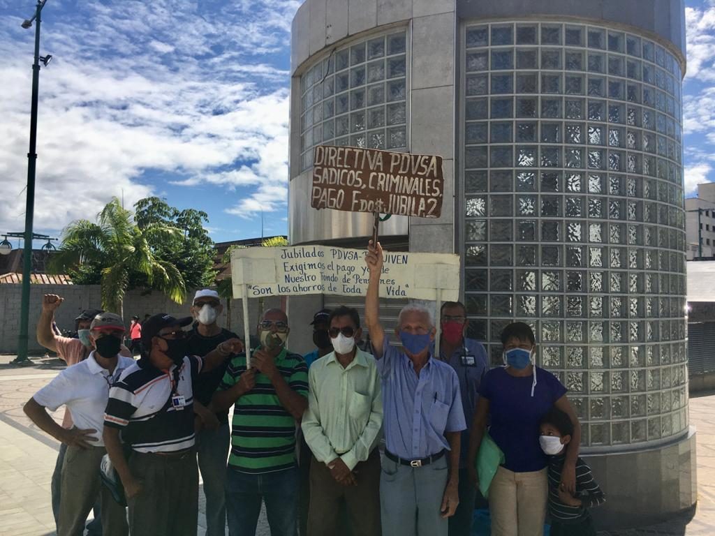 jubilados y sobrevivientes de Pdvsa exigen pago de $650 del fondo de pensiones