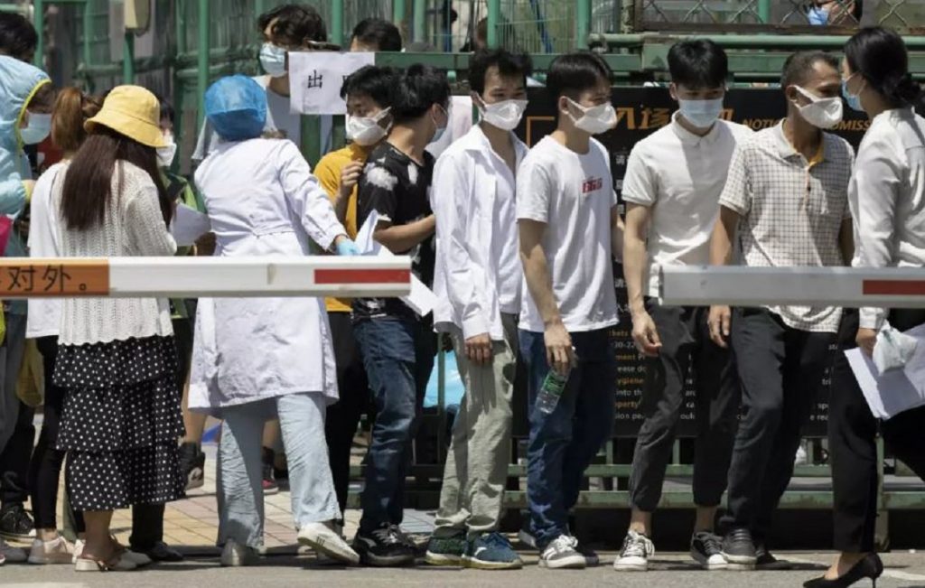 Confinamientos y test locales en China por dos casos de coronavirus