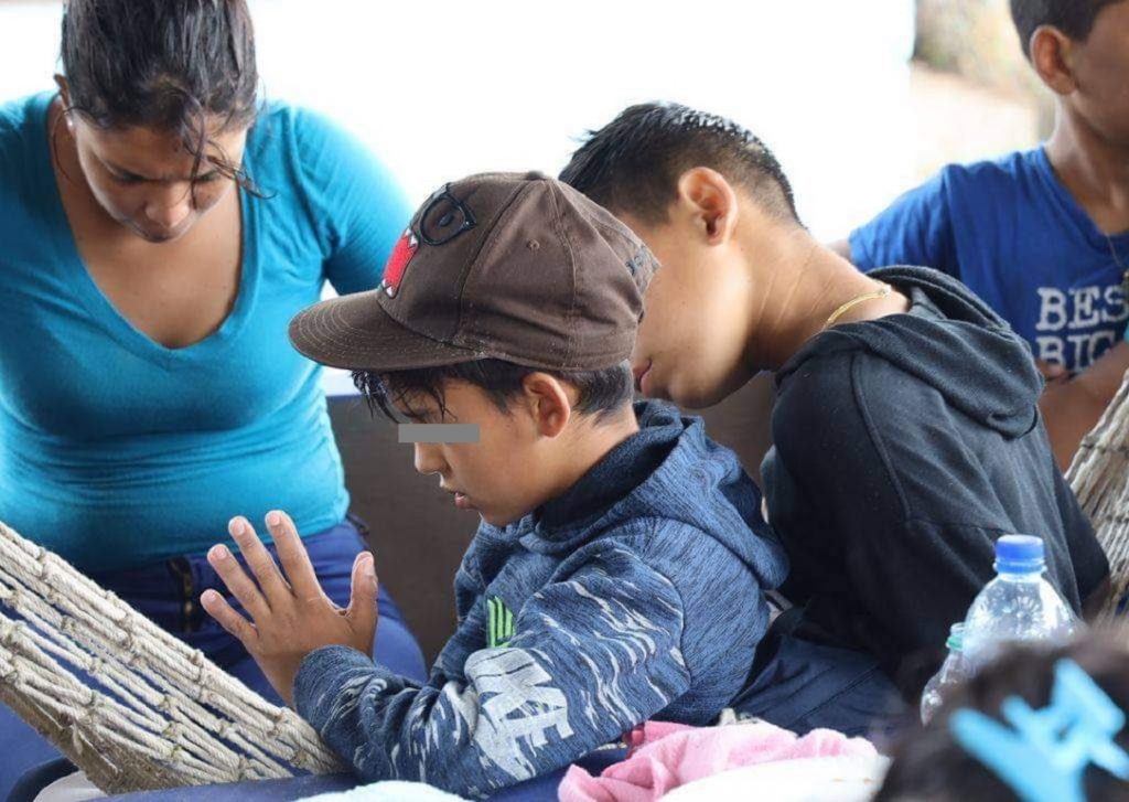 Tribunal de Trinidad decidió que los 16 niños deportados deberán permanecer en la isla