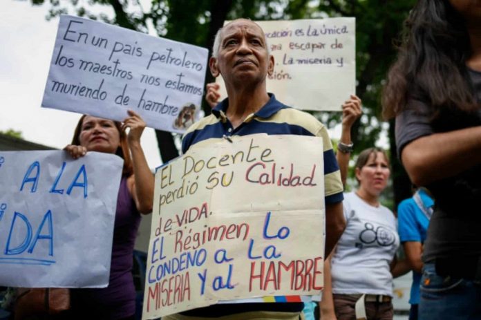 Reuters: Apatía de los votantes, obstáculo del antichavismo para derrocar a Maduro