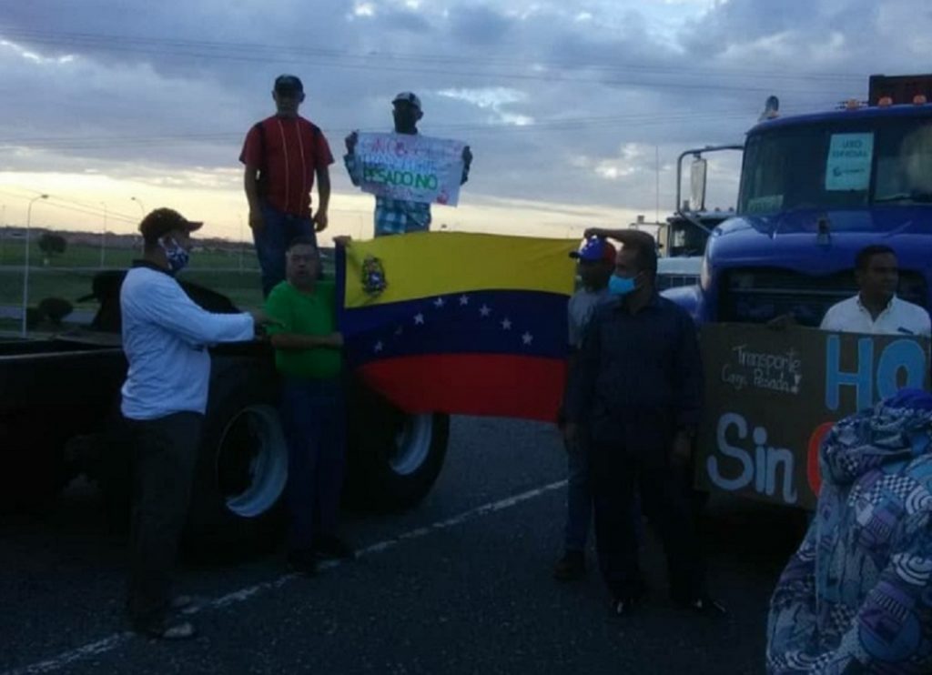 Otra protesta por falta de combustible en Puerto Cabello
