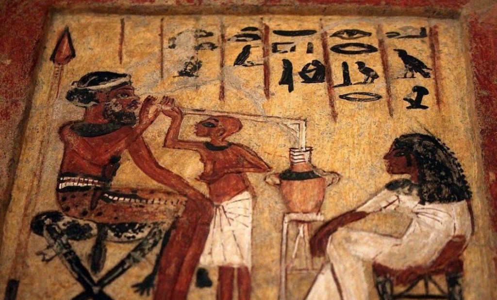 Descubren en Egipto la que sería la cervecería "más antigua" del mundo