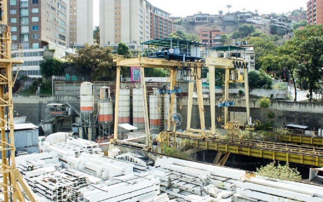 Maduro aprobó recursos para culminar las obras inconclusas de Odebrecht