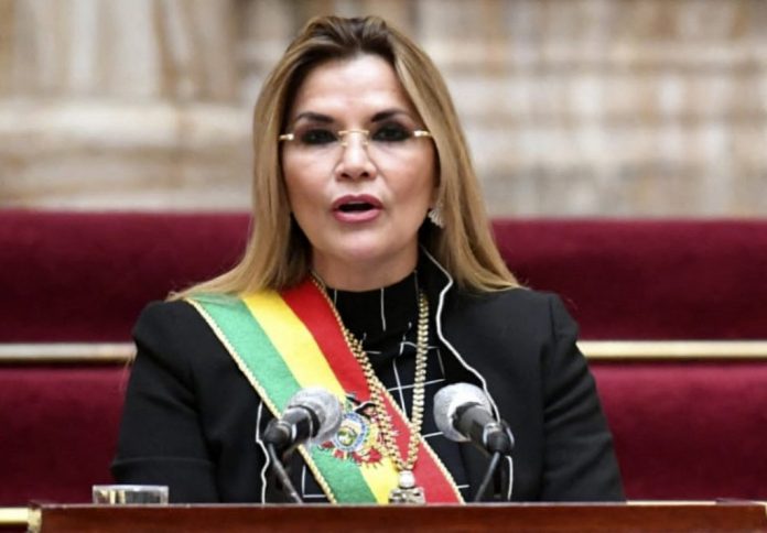 Detenida expresidenta boliviana Jeanine Áñez la madrugada de este sábado