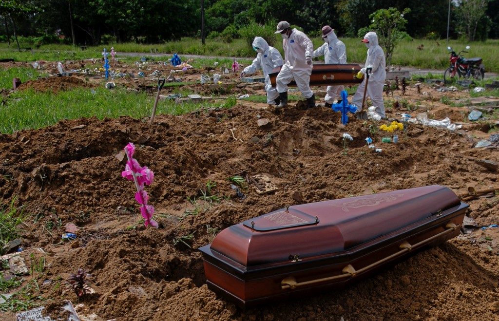 La pandemia acumula 2 millones 716 mil 035 fallecimientos en el mundo