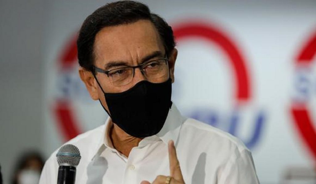 El expresidente peruano Martín Vizcarra da positivo a la COVID-19