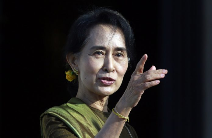Junta birmana presenta nuevos cargos contra Suu Kyi por fraude electoral