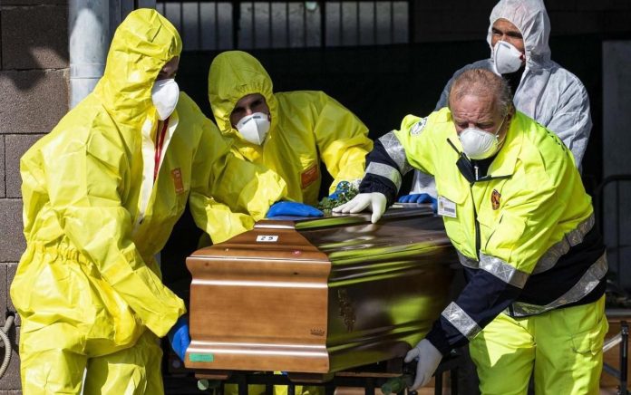 Más de 2 millones 682 mil muertos suma la pandemia en el mundo
