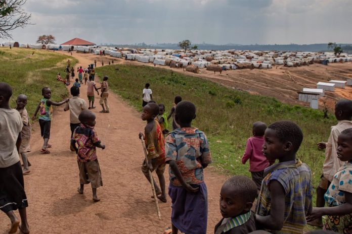 Acnur denuncia ataques con cientos de muertos en el noreste de la RD de Congo
