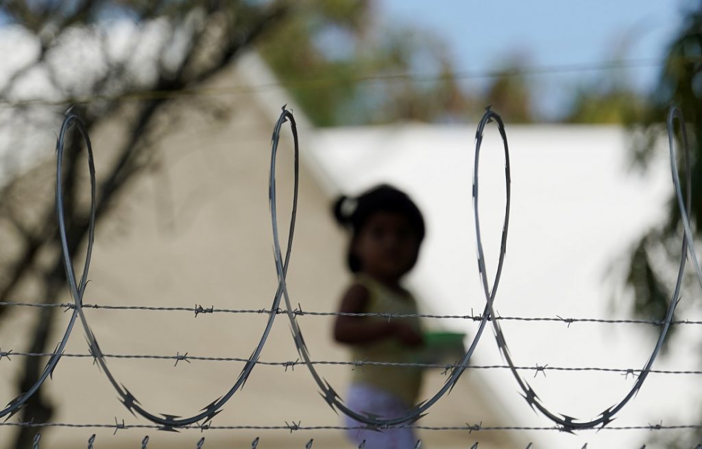 Gobierno de Biden reitera que la frontera "no está abierta" ante alza de llegada de migrantes